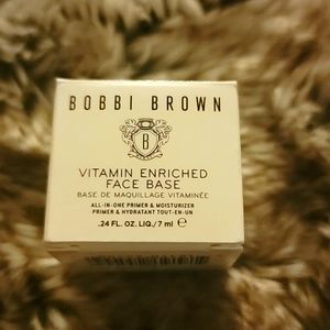 🎉HP🎉 Bobbi Brown Vitamin Enriched Face Base 24 Oz Travel Size